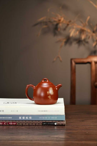 Purple clay teapot 7.7